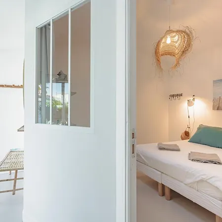 L'hirondelle * Saint-Denis-dʼOléron