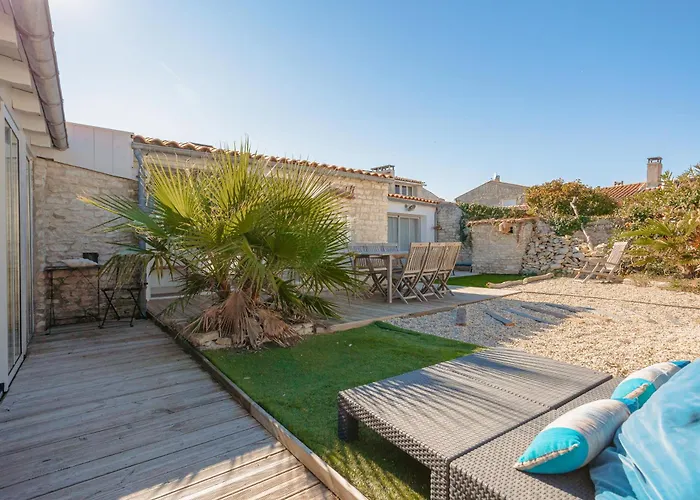 L'hirondelle Saint-Denis-dʼOléron